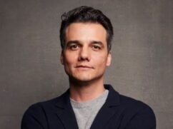 Wagner Moura está confirmado no elenco da série "Sr. e Senhora Smith"
