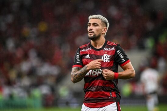 Partida entre Flamengo e São Paulo, válida pela semifinal da Copa do Brasil 2022, no estádio do Maracanã, no Rio de Janeiro, RJ, nesta quarta-feira.