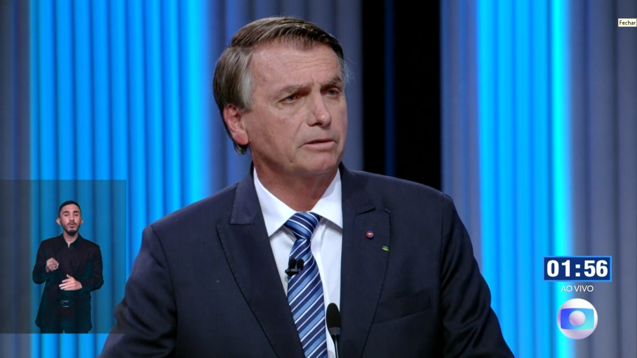 Bolsonaro durante debate na Globo