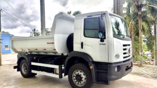 Caminhão basculante entregue para Igaratá