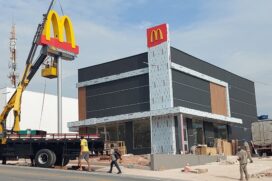 O novo McDonald's Pirajuçara fica na estrada Kizaemon Takeuti, no Pq. Joaquim