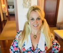 Britney afirmou que levou um tapa no rosto da mãe há cerca de 15 anos.