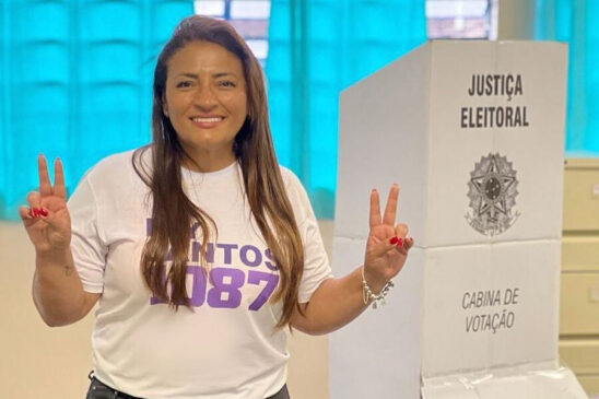 A candidata a deputada federal, Ely Santos (Republicanos), recebeu 93.305 votos, mas não conseguiu se eleger para a Câmara dos Deputados, em Brasília