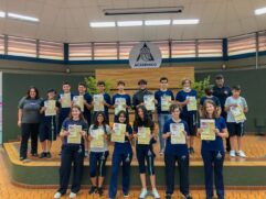 Alunos do Colégio Acadêmico, localizado na cidade de Limeira, no interior de São Paulo.