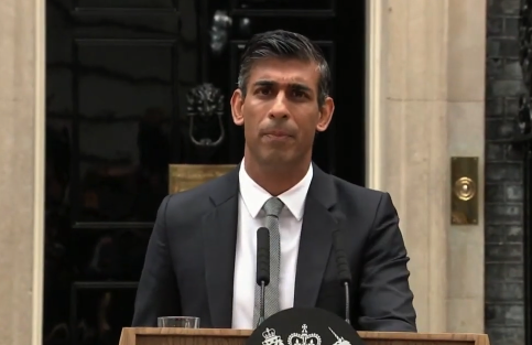 O primeiro-ministro britânico, Rishi Sunak, se encontrará com seu homólogo israelense, Binyamin Netanyahu, e com o presidente Isaac Herzog em Tel Aviv nesta quinta-feira (19)