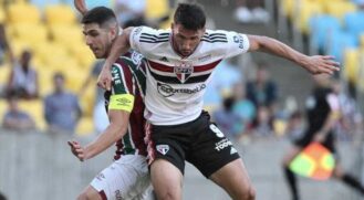 Calleri foi o melhor do SP em campo, mas, sozinho, não conseguiu muita coisa
