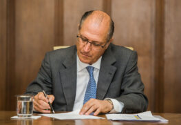 Vice-presidente e ministro do Desenvolvimento, Indústria e Comércio, Geraldo Alckmin