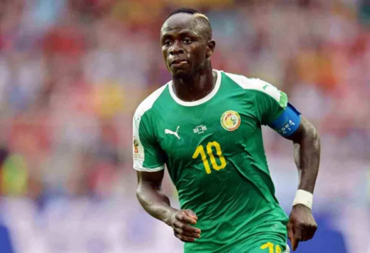 Sadio Mané está fora da Copa do Mundo