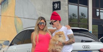 O cantor Biel e sua esposa Tays Reis.