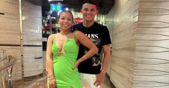 O zagueiro Thiago Silva com a esposa