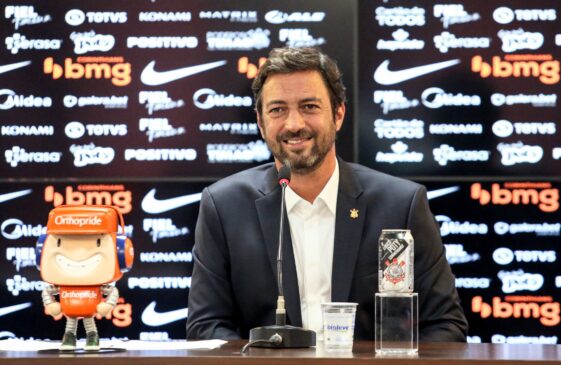 Duilio assumiu o clube em 2021 com uma dívida de R$ 928 milhões; no último balanço, de agosto deste ano, a dívida estava em R$ 892 milhões