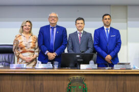 Sessão tensa aconteceu nesta terça