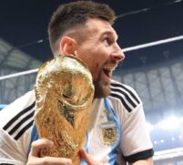 Aos 36 anos, Messi, um dos principais responsáveis pela boa campanha da Argentina, ainda não definiu até quando vai defender seu país, mas já declarou que este será seu último ciclo de Copa do Mundo