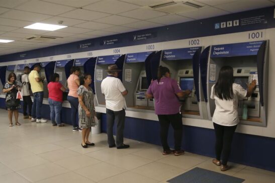 A correção dos benefícios visa garantir que a renda previdenciária mantenha o poder de compra dos segurados