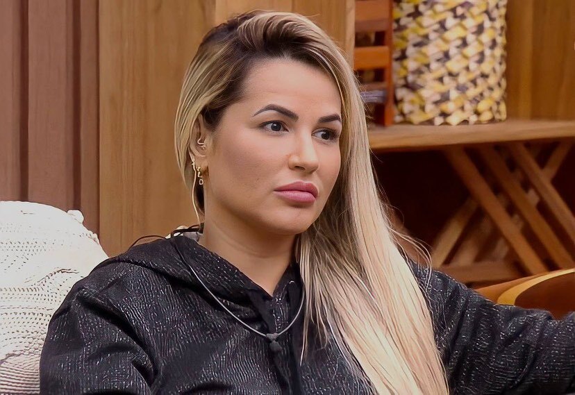 A prisão de Deolane Bezerra na Operação Vérnix revela um cenário que vai muito além das redes sociais.
