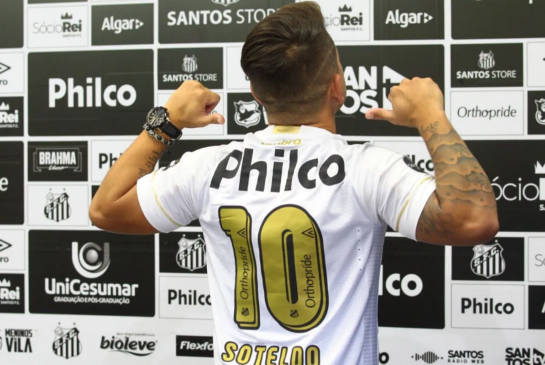 O presidente do Santos, Andrés Rueda, afirmou em entrevista ao Jornal Bandnews FM que o clube não usará a camisa 10 a partir de janeiro até a decisão do Conselho sobre a aposentadoria