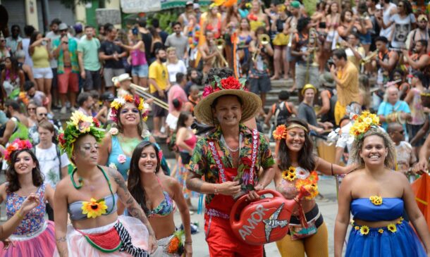 Para este ano, em todo o Estado de São Paulo, o carnaval deve atrair cerca de 5 milhões de turistas