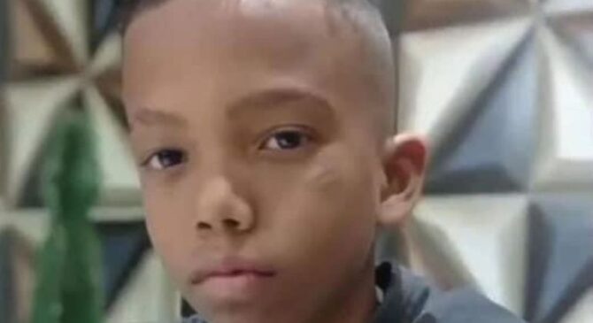 Caio, de 11 anos, chegou a ser socorrido mas morreu na unidade hospitalar