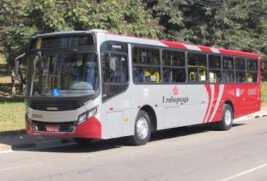 Ônibus em circulação em Cajamar, na Grande SP