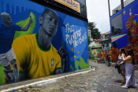 Beco do Batman é tido como uma galeria a céu aberto