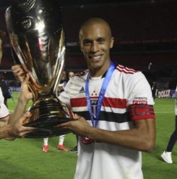 João Miranda, zagueiro e ídolo do São Paulo, anunciou aposentadoria dos gramados