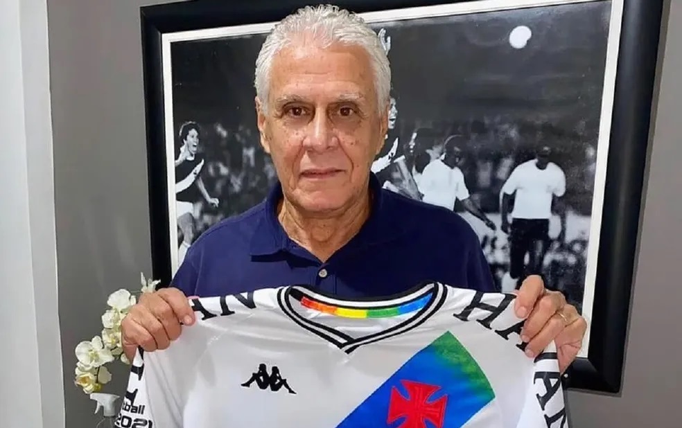 Os clubes brasileiros usaram as suas redes sociais para lamentar a morte de Roberto Dinamite