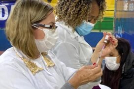Até este sábado (25), o Estado de São Paulo já aplicou mais de 129,1 milhões de doses de vacina contra a Covid-19