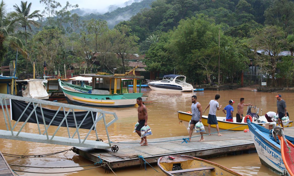 Assistência às vítimas em São Sebastião