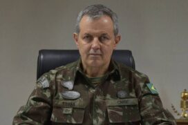O comandante do Exército, general Tomás Paiva