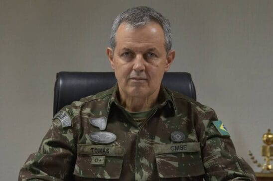 O comandante do Exército, general Tomás Paiva