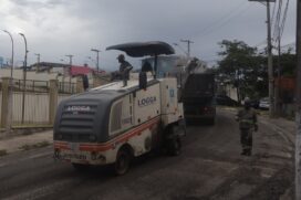 Rua Ernesto Rosa da Fonseca, no Parque Pinheiros, recebe obra de recapeamento asfáltico