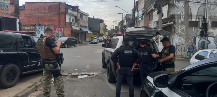 O homem foi localizado em uma residência em Guarulhos e conduzido a Amparo, onde ficará à disposição da Justiça.