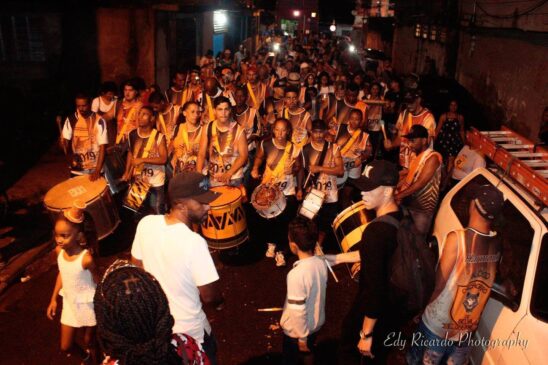 Bloco Cachorro de Selva anima Jardim Trianon com carnaval na Rua Irati