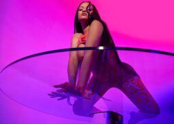 Rihanna irá se apresentar no show do intervalo no Super Bowl