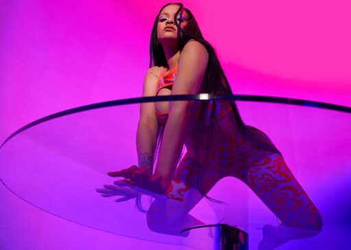 Rihanna irá se apresentar no show do intervalo no Super Bowl