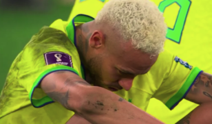 Neymar passará por cirurgia, informou a CBF nesta quarta