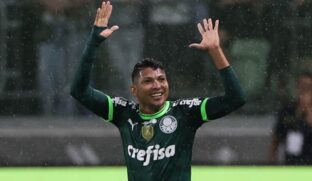 Rony já jogou no Palmeiras e atualmente está no Atlético Mineiro