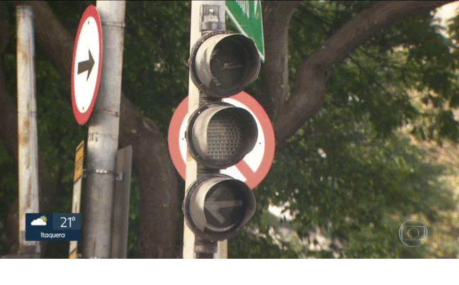 Enquanto o caso não se resolve, o prazo para a modernização para os semáforos está correndo