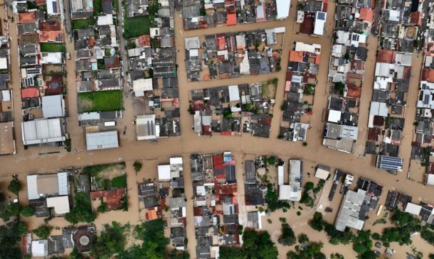 O volume de água causou o transbordamento do rio Acre e de igarapés