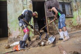 Tarcísio voltou a prometer a construção de conjuntos habitacionais para moradores de áreas de risco nos próximos 180 dias.