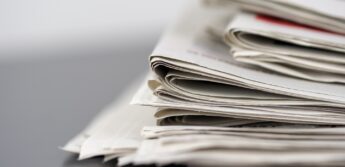 Ao abordar o tema da publicidade legal, é importante ter ciência de sua importância nas relações entre particulares e com a administração pública.