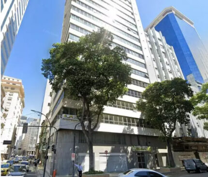 A disputa envolve 11 propriedades, incluindo três em São Paulo