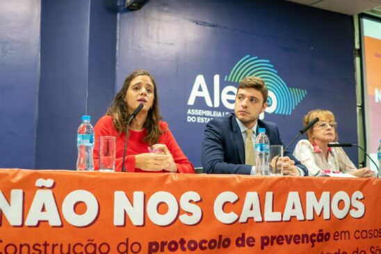 Os deputados estaduais Marina Helou e Thiago Auricchio