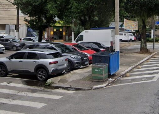 Lixeira onde o feto foi encontrado