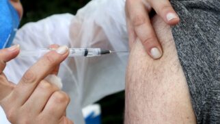 Campanha de vacinação contra gripe começa na segunda-feira, 10 de abril