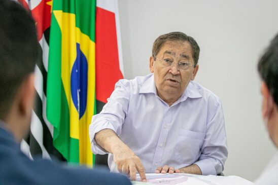 Encontro solicitado pelo Prefeito Aprígio tratará das ações para ampliar segurança nas escolas