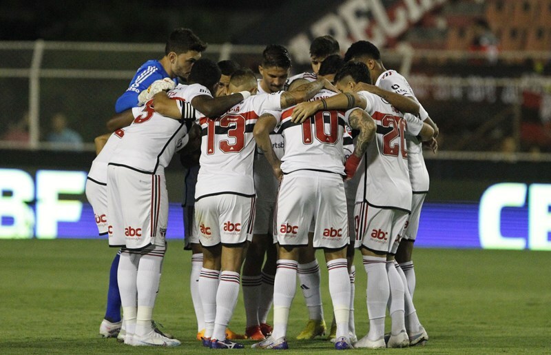 Dorival Junior ainda não perdeu no comando do Tricolor