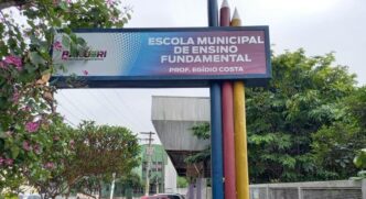 Corpo de um guarda patrimonial da Emef Professor Egídio Costa, em Barueri, na região metropolitana de São Paulo