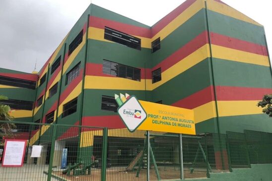 Escola municipal Antonia Delphina de Moraes, em Embu das Artes