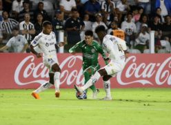 Santos domina mas não vence